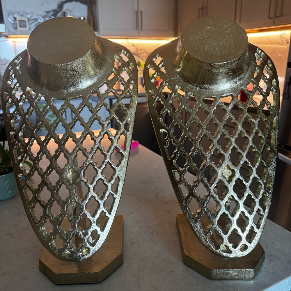 Gold Decorative Bust Display Stand